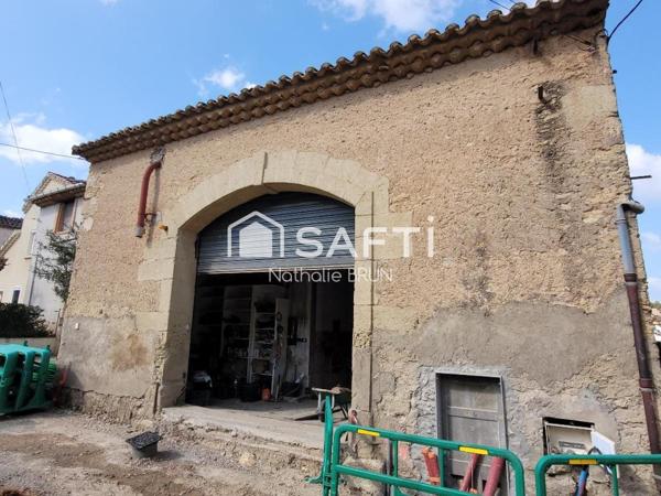 Garage de 197 m² + Etage, aménageable en appartements