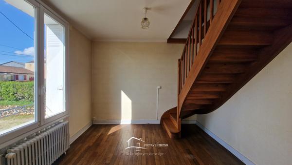 Maison sans mitoyenneté à Lusignan – Proche toutes commodités Lusignan (86600)