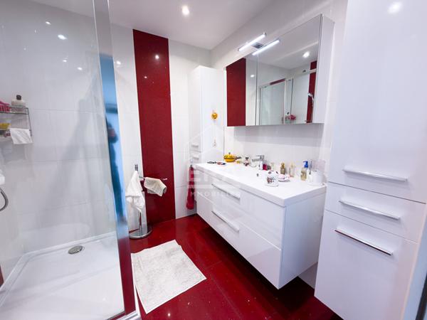 VIAGER PETIT JUAS  VUE MER  3 PIÈCES 78 m2