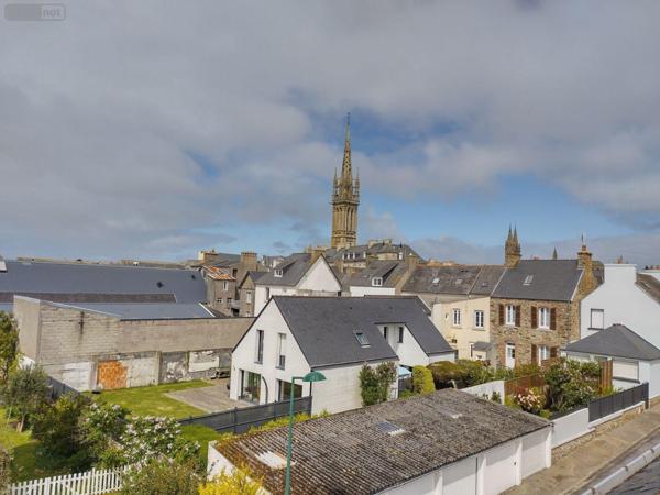 Appartement à vendre à Saint-Pol-de-Léon dans le Finistère (29250), ref : STHE   
Centre ville