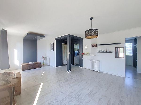 À VENDRE - CHOLET - APPARTEMENT LUMINEUX