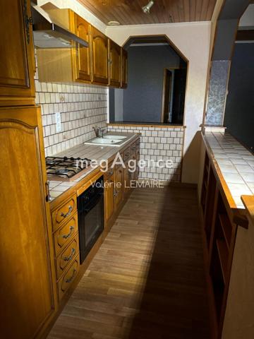 Immeuble à CORBIE, 80800 - 300m²