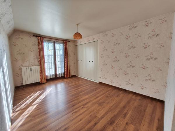 Pavillon familial sur sous-sol 4 chambres Prémery 25 minutes de Nevers 2h15 de Paris