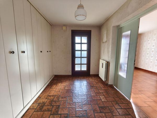 Pavillon familial sur sous-sol 4 chambres Prémery 25 minutes de Nevers 2h15 de Paris