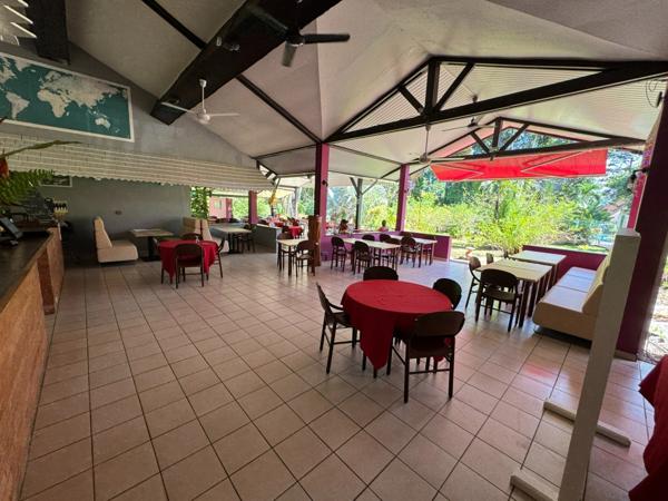 Spécial investisseur avisé, vente de de l’hôtel restaurants La Marmotte, fonds et immobiliers idéalement situés à Matoury pres de l’aéroport