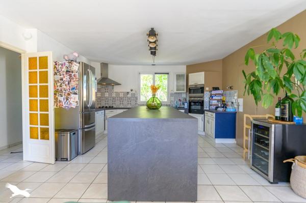 Maison à vendre |  Nieul-sur-Mer |  5 pièces | 114 m²