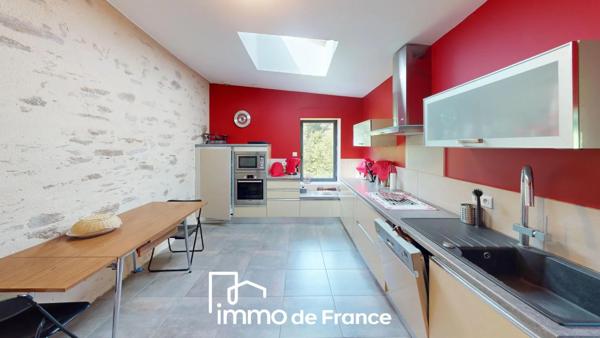 Maison à vendre à Quins (12800)
