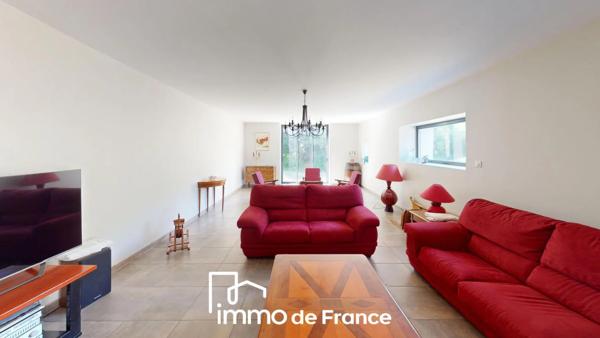 Maison à vendre à Quins (12800)