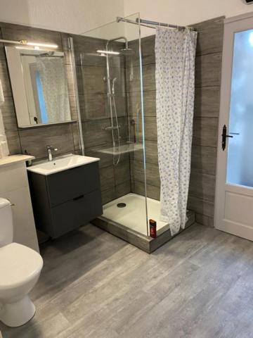 Immeuble 5 pièces 105 m2 loué - Carcès