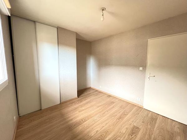 À VENDRE - ARSENAL REDON - TYPE 5 - DERNIER ETAGE - TERRASSE