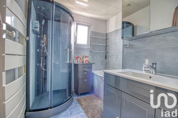 Maison à vendre 5 pièces 92 m² Épône