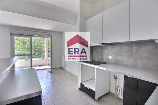 Appartement Saint Ouen Sur Seine 3 pièce(s) 71 m2