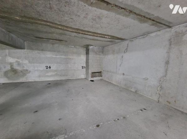 2 parkings souterrains