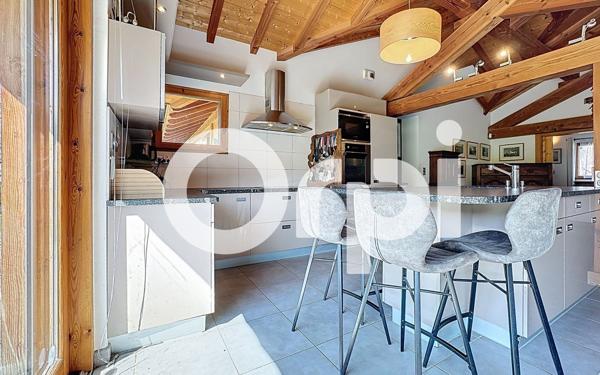 Maison à vendre    6 pièces • 198 m2 Saint-Jean-de-Tholome