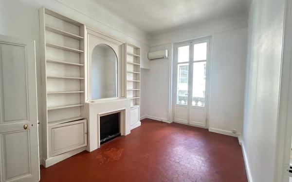 Appartement à vendre    5 pièces • 124 m2 Avignon