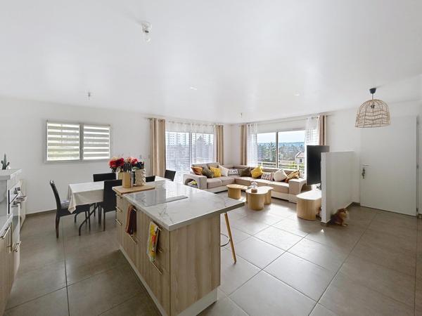 Villa récente centre village