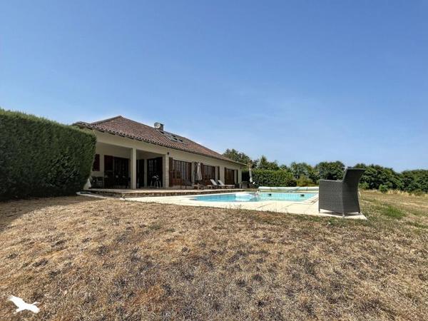 Maison à vendre 345 000 € Vayres 5 p 186 m² DPE C