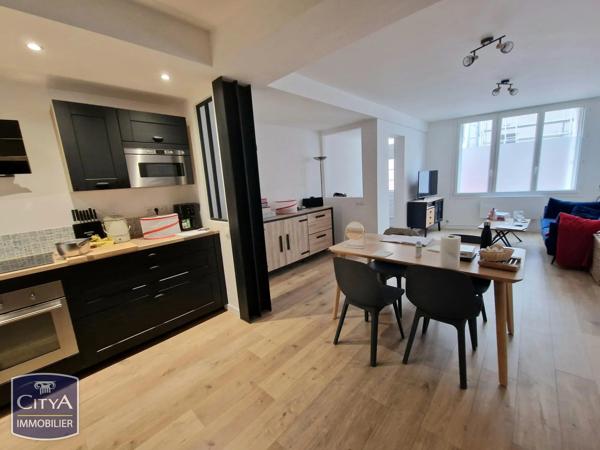 Maison à vendre 5 pièces 122m² Saumur (49400)
