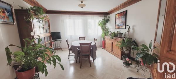 House for sale 5 rooms 136 m² Le Plessis-Trévise