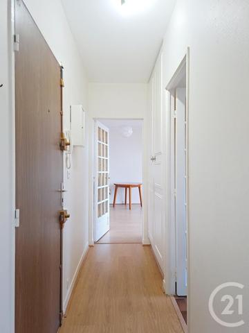 Appartement F2 à vendre  2 pièces - 45 m2 VAUX LE PENIL - 77