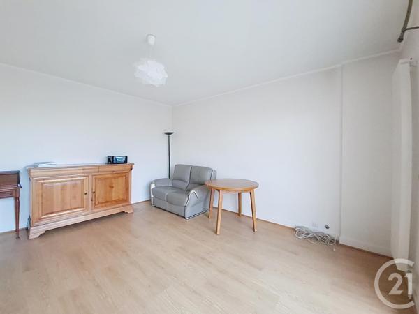 Appartement F2 à vendre  2 pièces - 45 m2 VAUX LE PENIL - 77