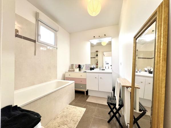 Saclay (91400) Maison de 111m2 Saclay 5 pièces