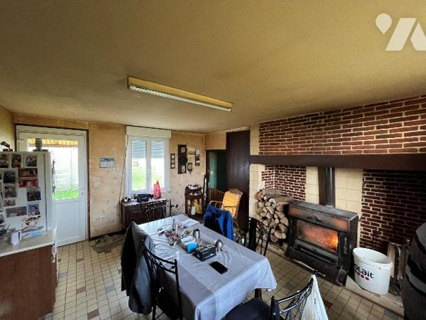 Maison à usage d'habitation de deux pièces.