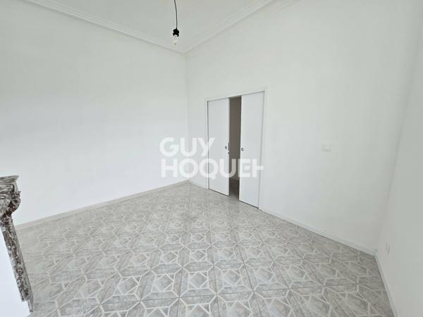 APPARTEMENT À LOUER DE 2 PIÈCES DE 61,00 M²