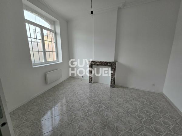 APPARTEMENT À LOUER DE 2 PIÈCES DE 61,00 M²