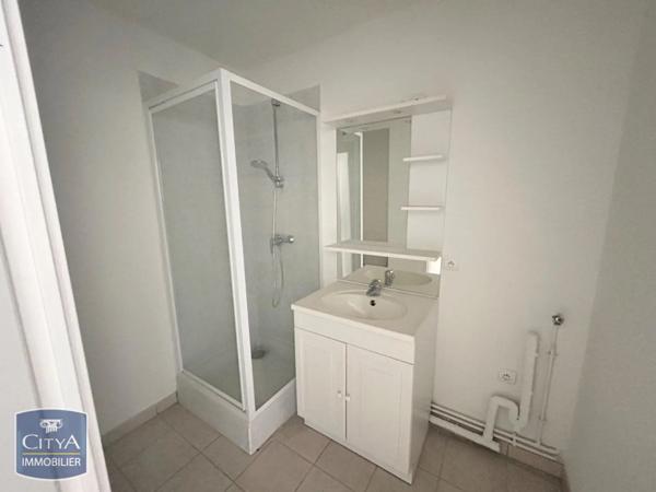 Appartement à louer 1 pièce 27.18m²