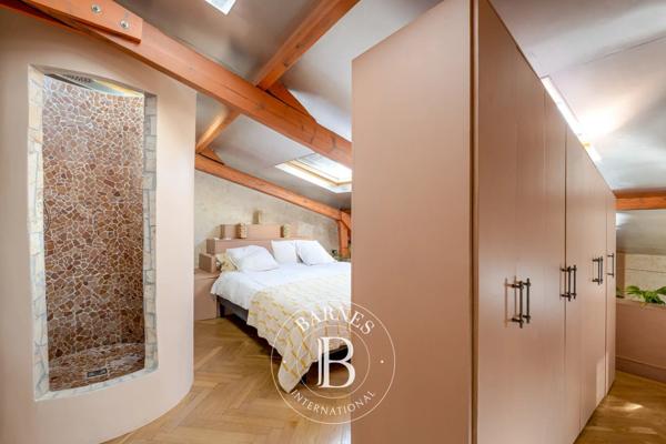 Paris 10ème, Appartement 1 Chambre -  80 m² à vendre