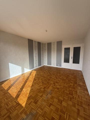 Résidence LES BOULEUX BAT B - F4 au 3ème étage d'un immeuble sécurisée