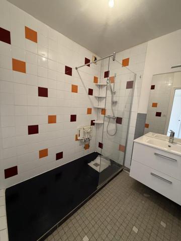 Résidence LES BOULEUX BAT B - F4 au 3ème étage d'un immeuble sécurisée