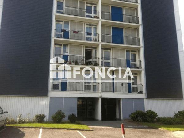 Location Appartement 2 pièces 48.55 m² - 33 RUE PHILIPPE LEBON Vannes 56000