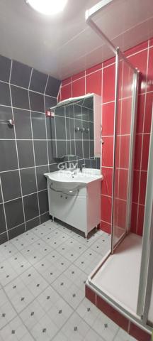 PLAIN-PIED 2 CHAMBRES A VENDRE - HABITABLE DE SUITE