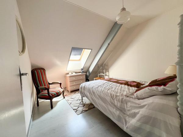 Maison à CHERBOURG-EN-COTENTIN, 50100 - 11 pièces 140m²