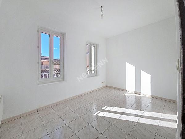 Martigues Jonquière beau T3 vue Canal