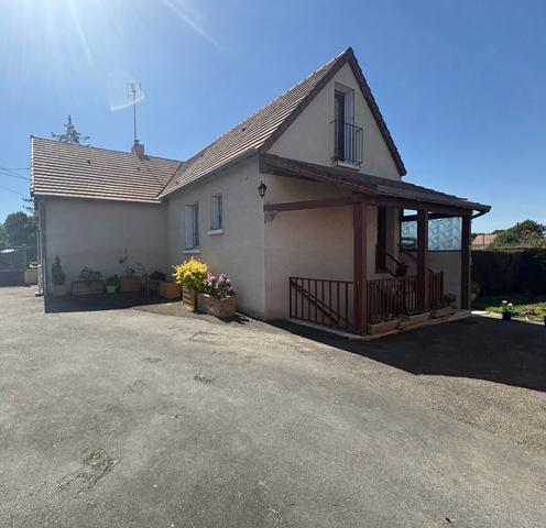 Maison 100M2, 1167m2 de terrain
