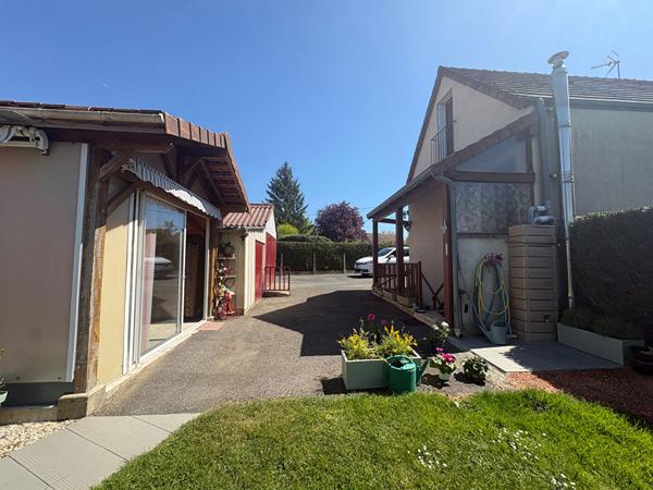 Maison 100M2, 1167m2 de terrain