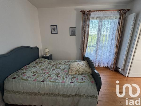 Maison 5 pièces de 165 m² à Saint-Pardoux-la-Rivière (24470)