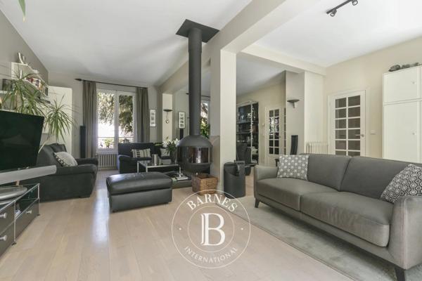 Bry-sur-Marne, Maison  227 m² à vendre