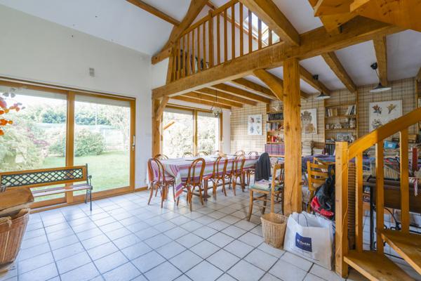 Ensemble immobilier à vendre sur un terrain de 847 m²