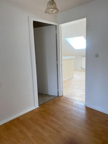 Appartement Charmes 3 pièces 75 m2
