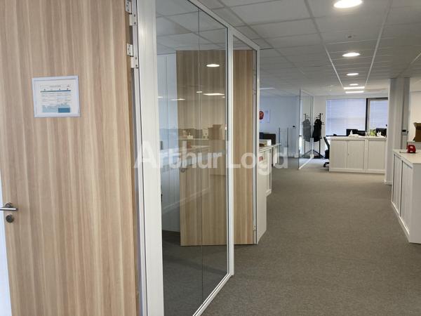 À louer : bureaux d'exception à Lesquin - 1365 m² dans un cadre moderne et prestigieux