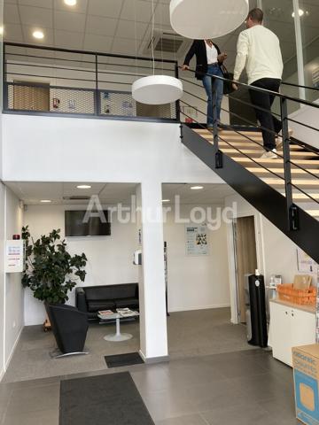 À louer : bureaux d'exception à Lesquin - 1365 m² dans un cadre moderne et prestigieux