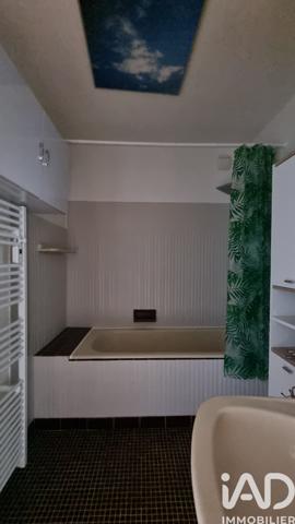 Location appartement 4 pièces 97 m² Tours