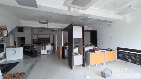 Local commercial Dommartin 90 m2