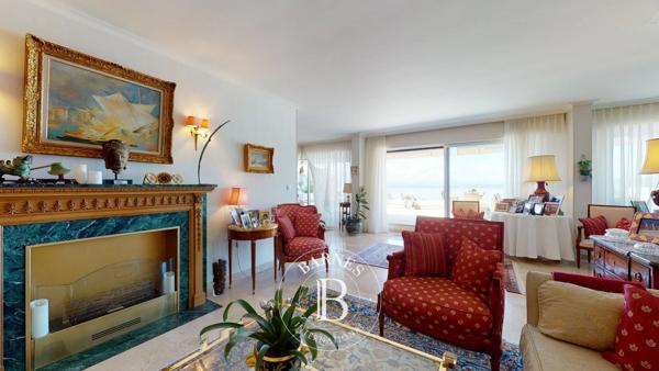 Évian-les-Bains, Appartement 3 Chambres -  232 m² à vendre