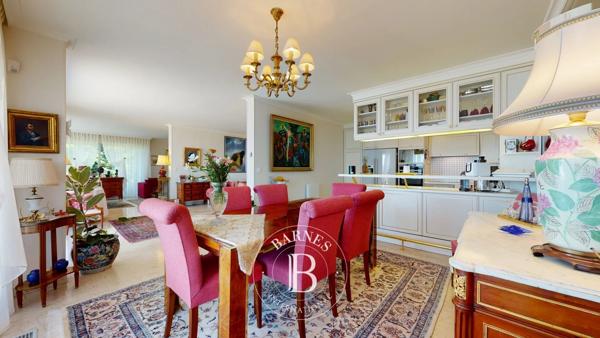 Évian-les-Bains, Appartement 3 Chambres -  232 m² à vendre