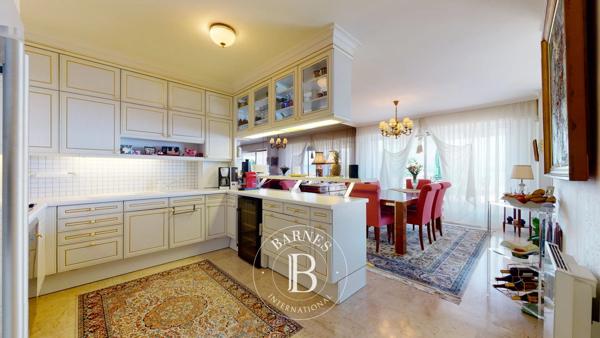 Évian-les-Bains, Appartement 3 Chambres -  232 m² à vendre